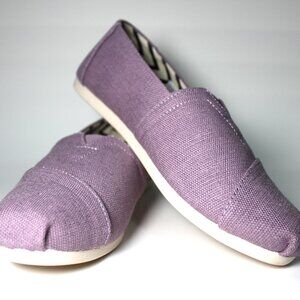 Toms Classic Lavendaer Purple Canvas Slip-Ons - Spring Weekend Casual - Size 7W